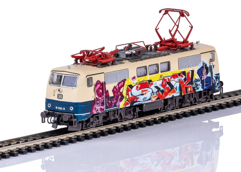 Trix MHI 16724 Elektrolokomotive 111 018-8 (DB) 1:160 Spur N NEU