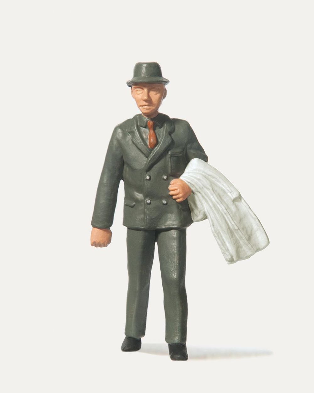 Merten 0240022 Reisender mit Mantel 1:22,5 Spur G NEU OVP Figur