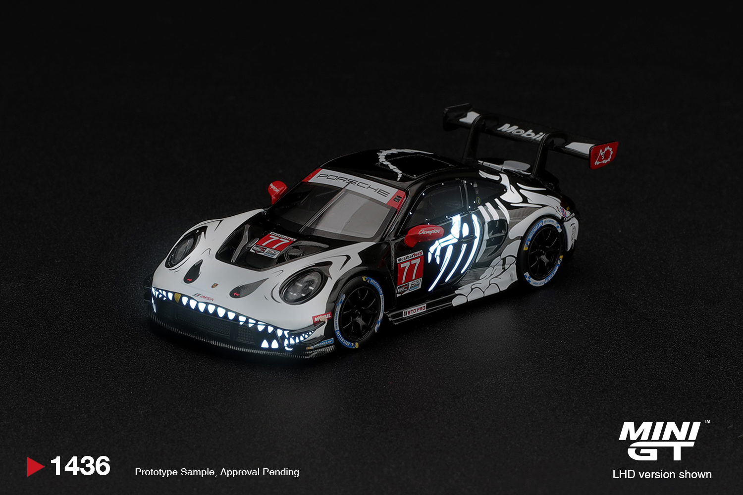 Mini GT 1436 1:64 PORSCHE 911 (992) GT3 R #77 AO RACING
