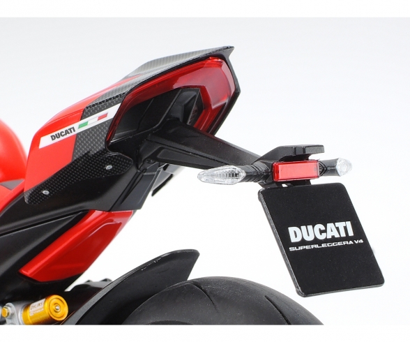 Tamiya 14140 Ducati Superleggera V4 1:12 Modellbausatz NEU OVP