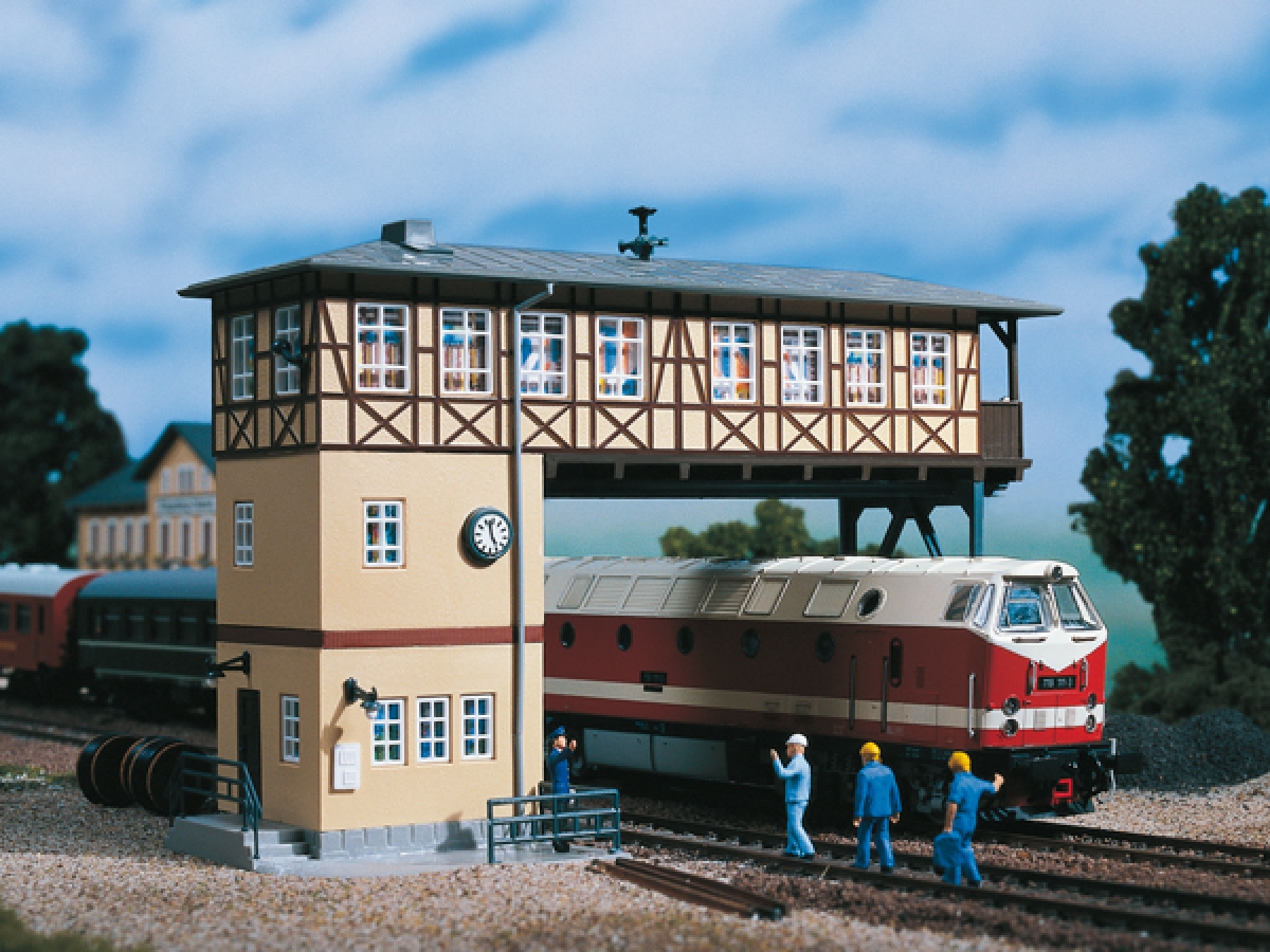 Auhagen 11386 Brückenstellwerk - Spur H0 - Bausatz - Neu - OVP