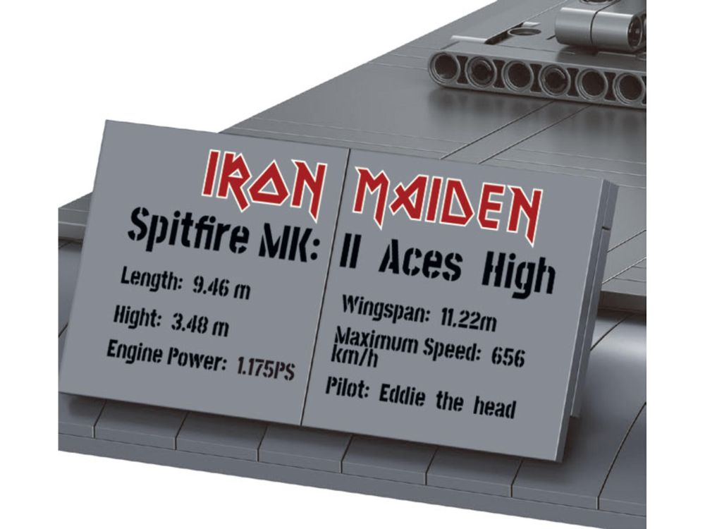 Revell 00962 Iron Maiden Spitfire MK.II Aces High Brick System 1:18