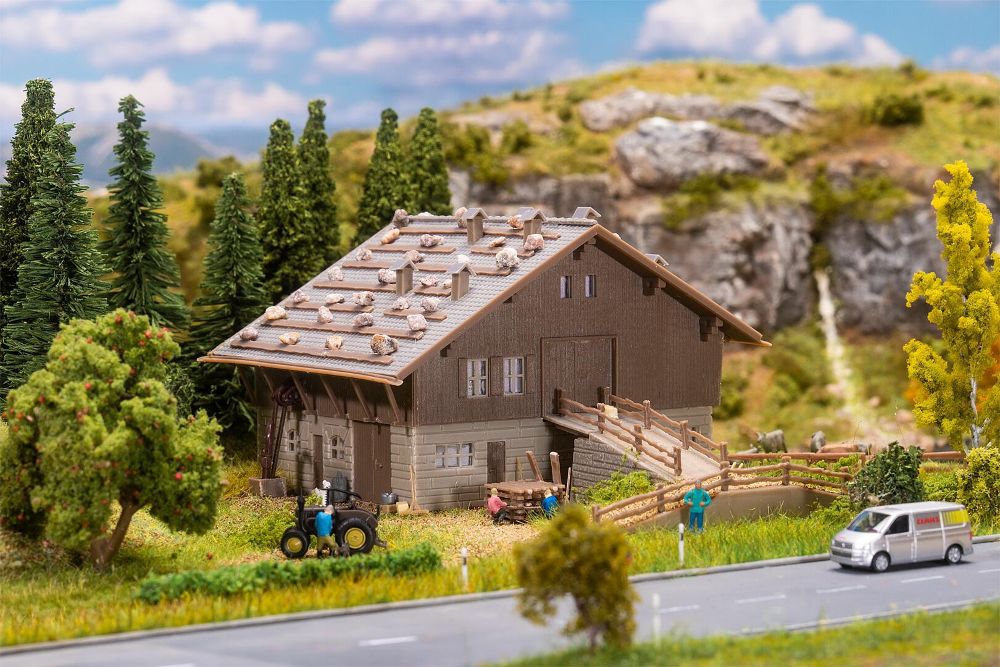Faller 232129 Scheune mit Hocheinfahrt 1:160 Spur N Bausatz NEU