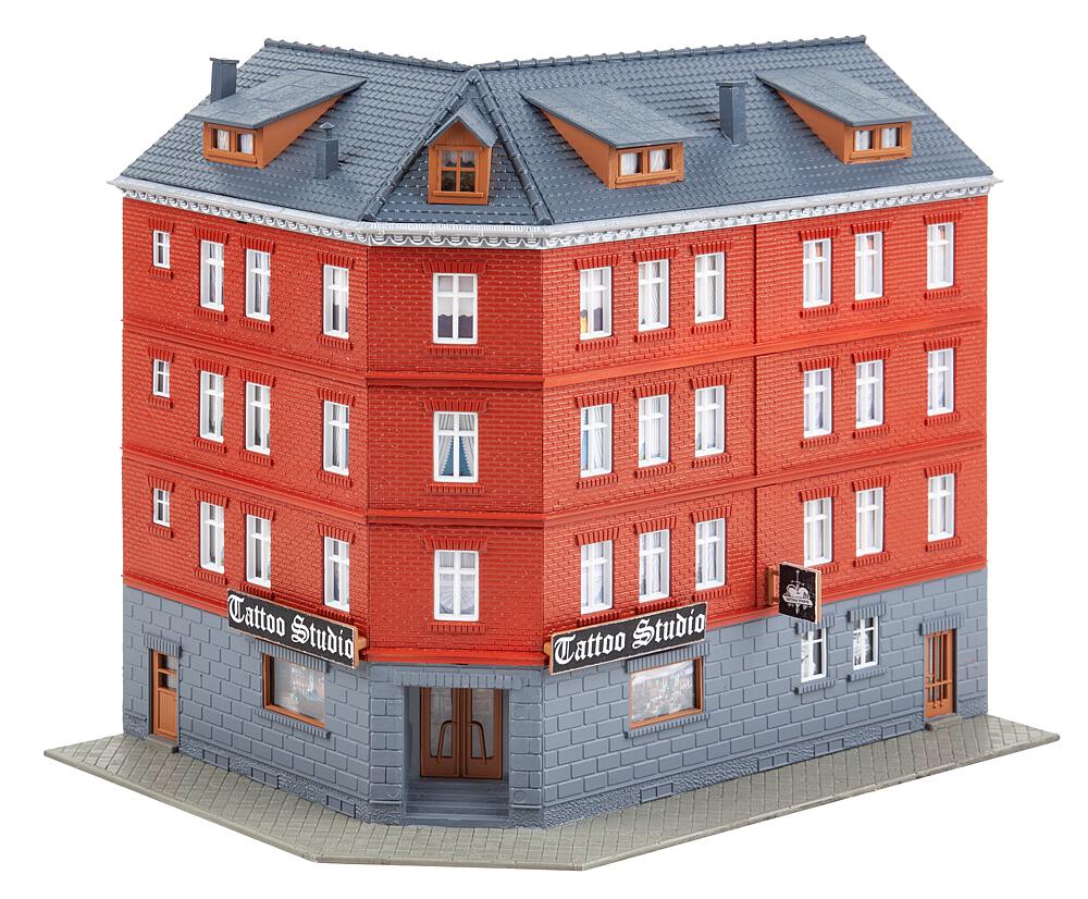 Faller 130138 Stadteckhaus mit Tattoostudio - 1:87 Spur H0 - Bausatz - Neu