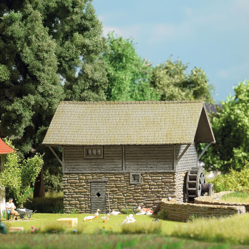 Busch 8898 Wassermühle 93 x  60 mm, 63 mm hoch 1:120 Spur TT