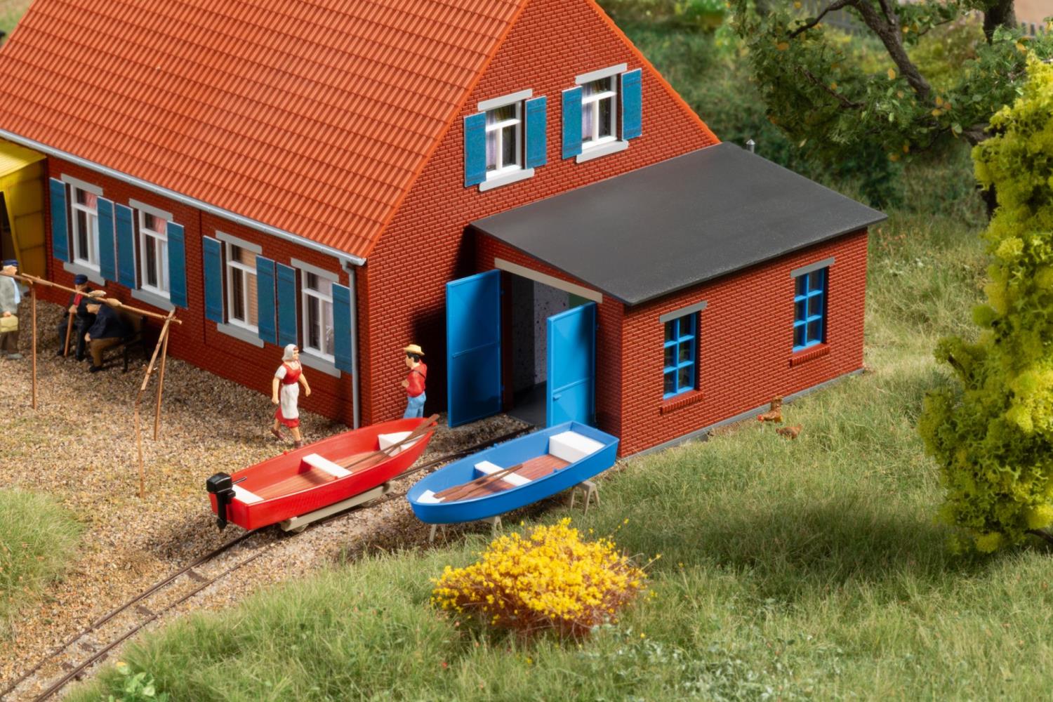 Auhagen 11476 Bootshaus mit Slipanlage 1:87 Spur H0 Bausatz Neu