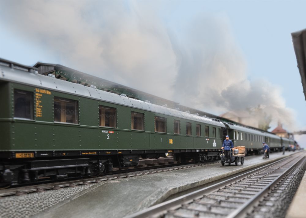 Märklin 42514 Schnellzugwgn-Set z. Dampflok BR 19.0 DR/DDR Spur H0
