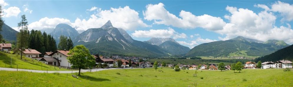 Vollmer 46106 Hintergrundkulisse Alpenvorland, vierteilig,266 x 80 cm, ers
