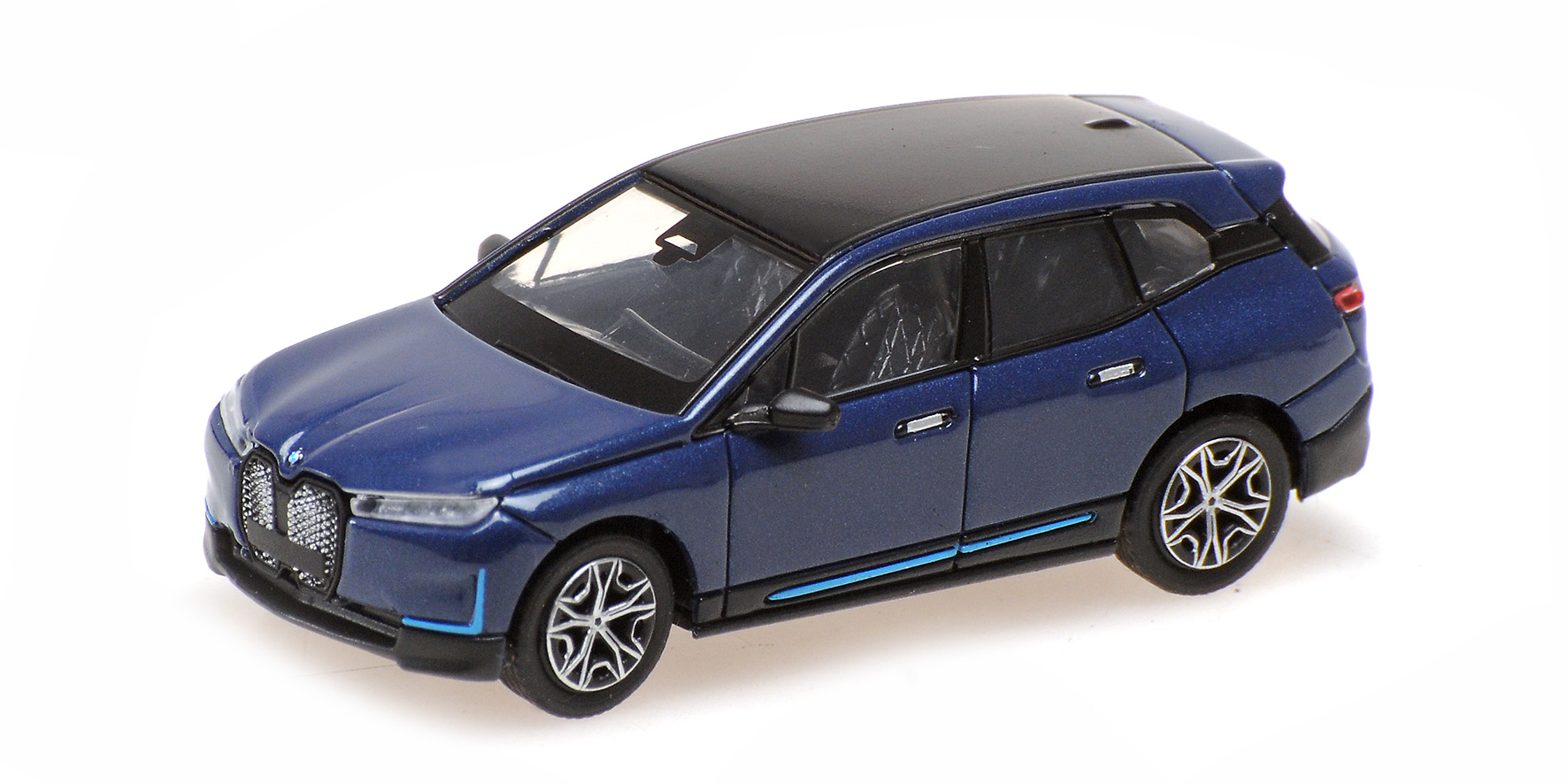 Minichamps 870024601 BMW IX M60 2022 BLUE METALLIC 1:87 Spur H0 NEU
