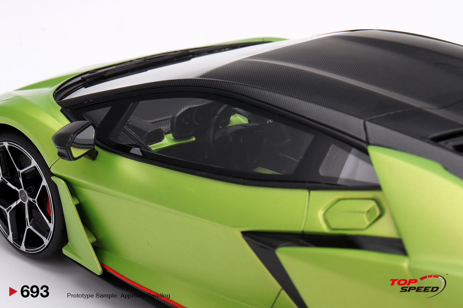 Top Speed 693 1:18 LAMBORGHINI REVUELTO VERDE CITREA MATT 2026
