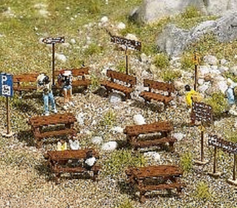 Busch 1484 Wald-Sitzgarnitur