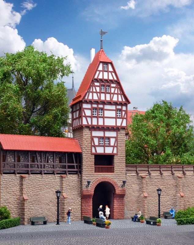 Kibri 38914 H0 Stadtmauer mit Fachwerkturm in Weil