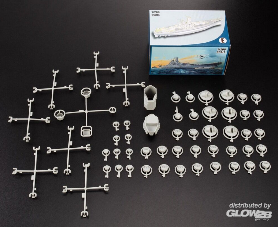 Glow2B 5058052000 YAMATO Battleship PREMIUM 1:200 Bausatz NEU OVP