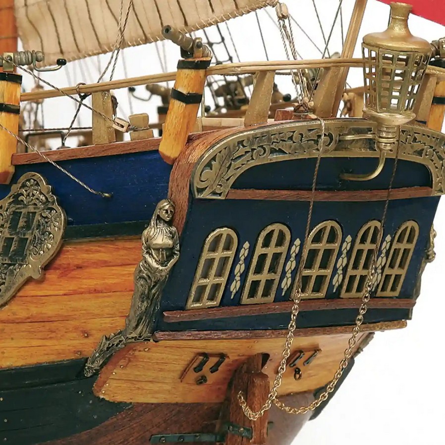 OcCre 14005 HMS Endeavour 1:54 Holzbausatz NEU OVP