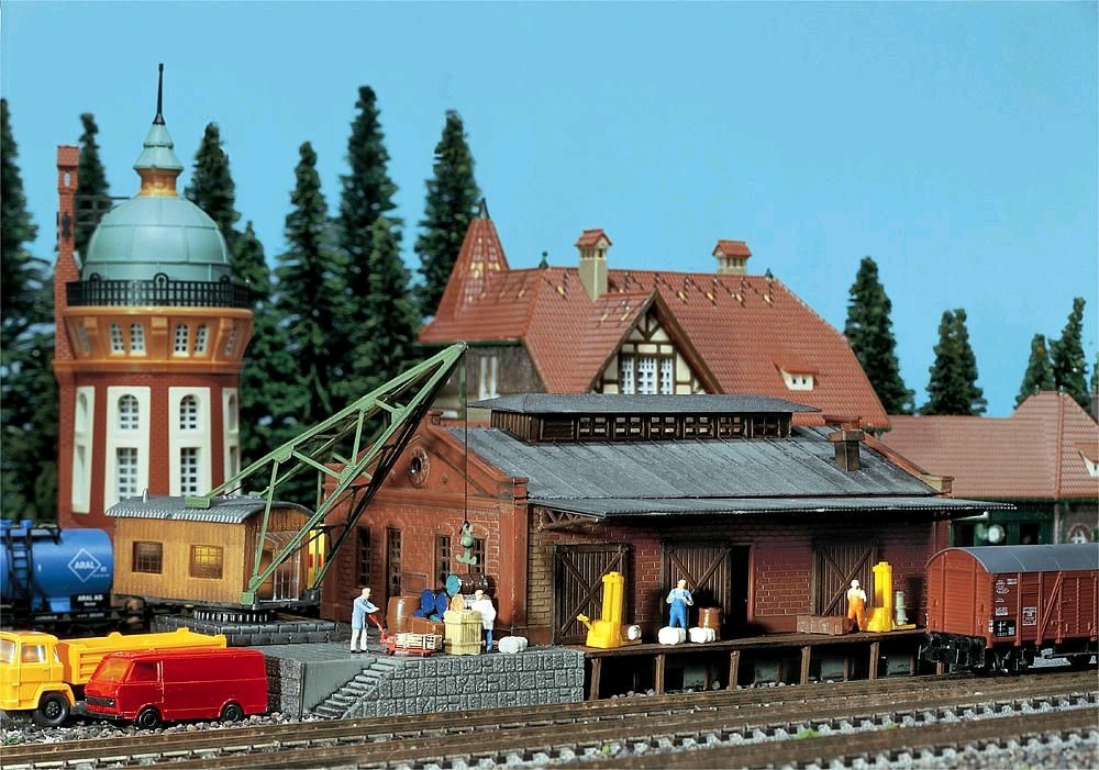 Faller 222180 Güterhalle mit Ladekran 1:160 Spur N Neu OVP