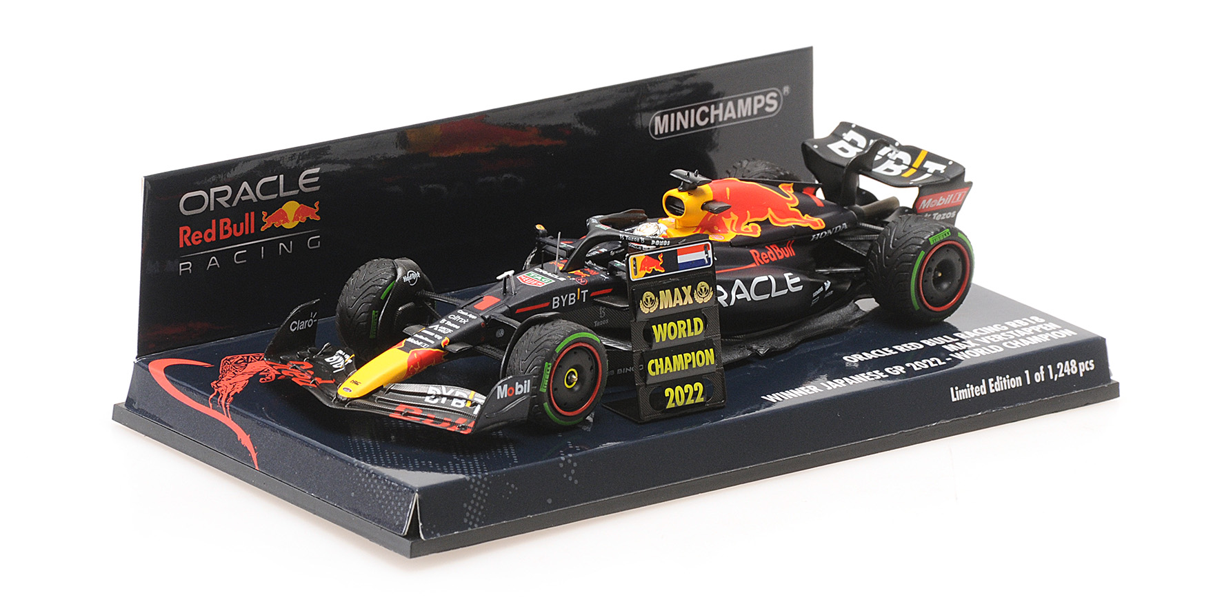 Minichamps 410221801 MAX VERSTAPPEN WINNER JAPANESE GP 2022 1:43