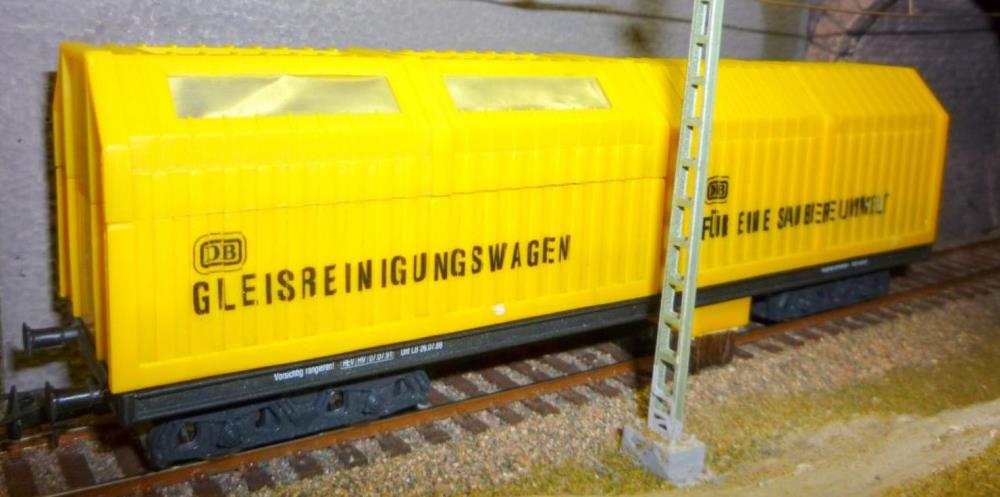 Lux-Modellbau 8831 H0-Gleisstaubsaugerwagen DC System 2L= Gleichstrom