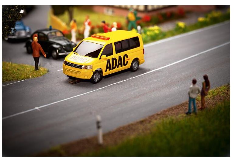Faller 161586 Car System VW T5 Bus ADAC (WIKING) 1:87 Spur H0