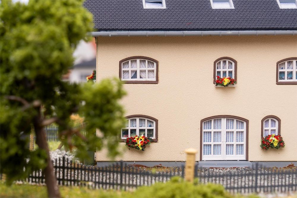 Faller 231730 Haus Siena 1:160 Spur N Bausatz NEU OVP