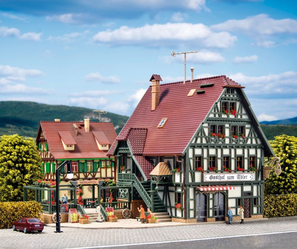 Vollmer 47711 N Gasthaus mit Metzgerei und Inneneinrichtung