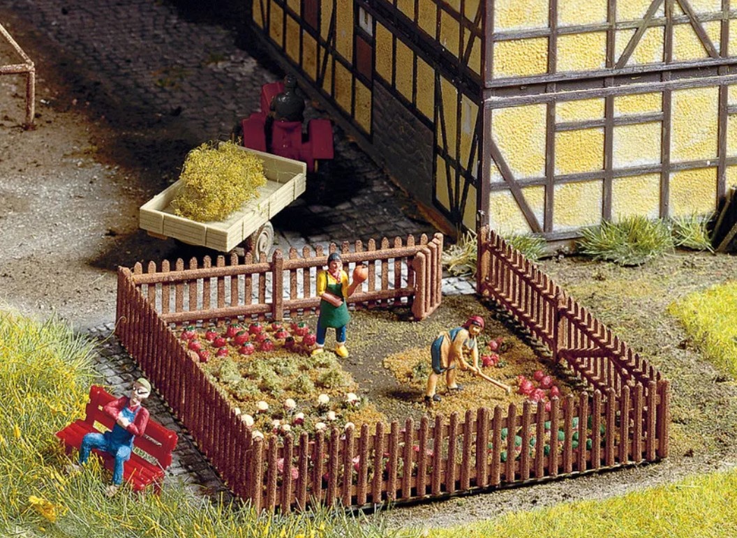 Noch 13070 Gartenzaun 22 Teile 1,2 cm hoch 1:87 Spur H0 NEU OVP