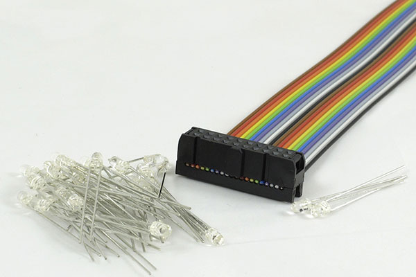 Lenz 80145 LY145 32 LEDs inkl. Anschlusskabel für LW150 Neu OVP