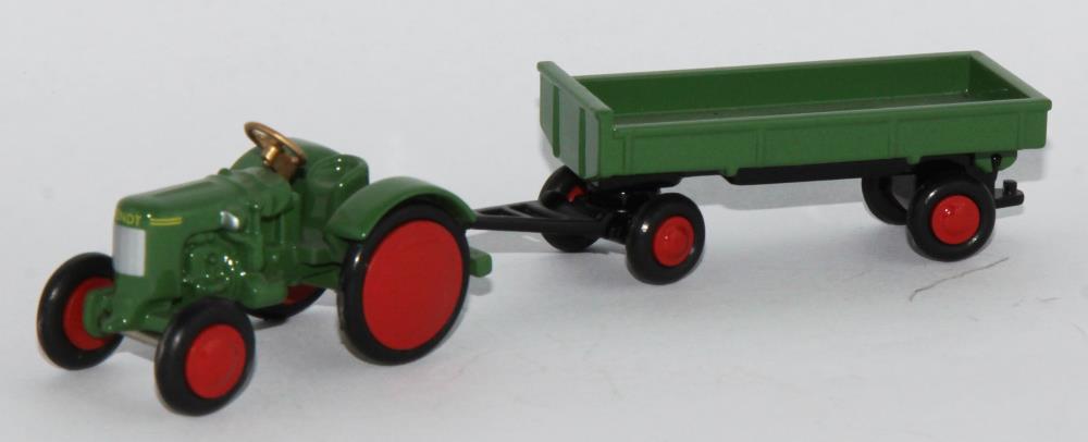Schuco Piccolo Traktor Fendt Dieselross F 20 (1955) mit Anhänger 1:90