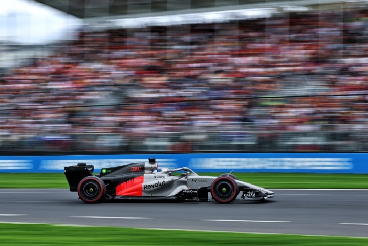 Minichamps 117260127 NICO HULKENBERG AUSTRALIAN GP 2026 1:18