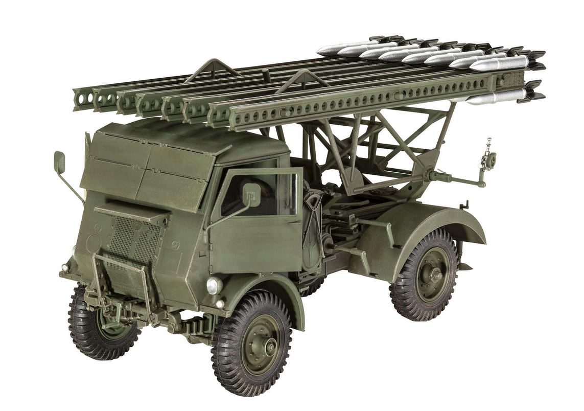 Revell 03338 W.O.T. 8 BM-13-16 Katyusha/Cargo 1:35 Bausatz Neu