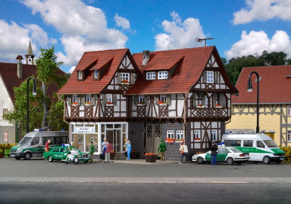 Vollmer 43600 H0 Juweliergeschäft mit Überfallszenario undLED-Beleuchtung,
