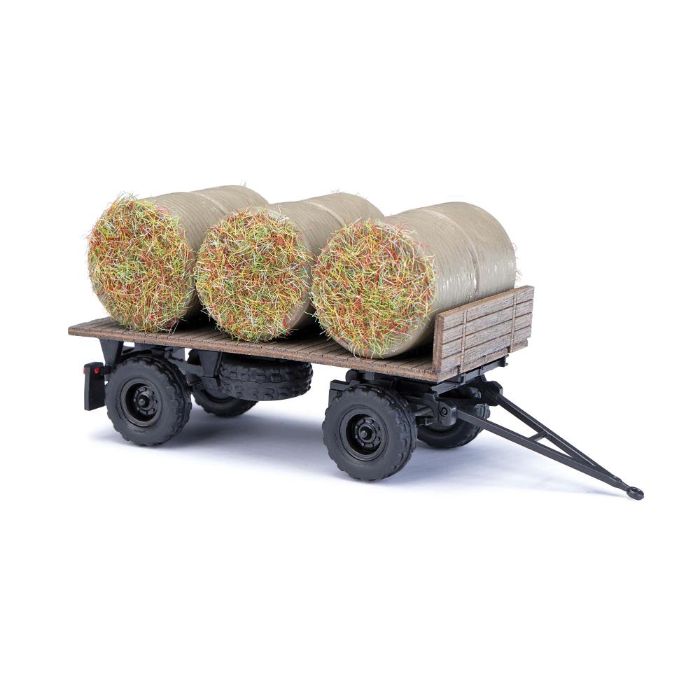 Busch 53018 IFA HW 60 Anhänger mit Strohballen 1:87 Spur H0 Neu