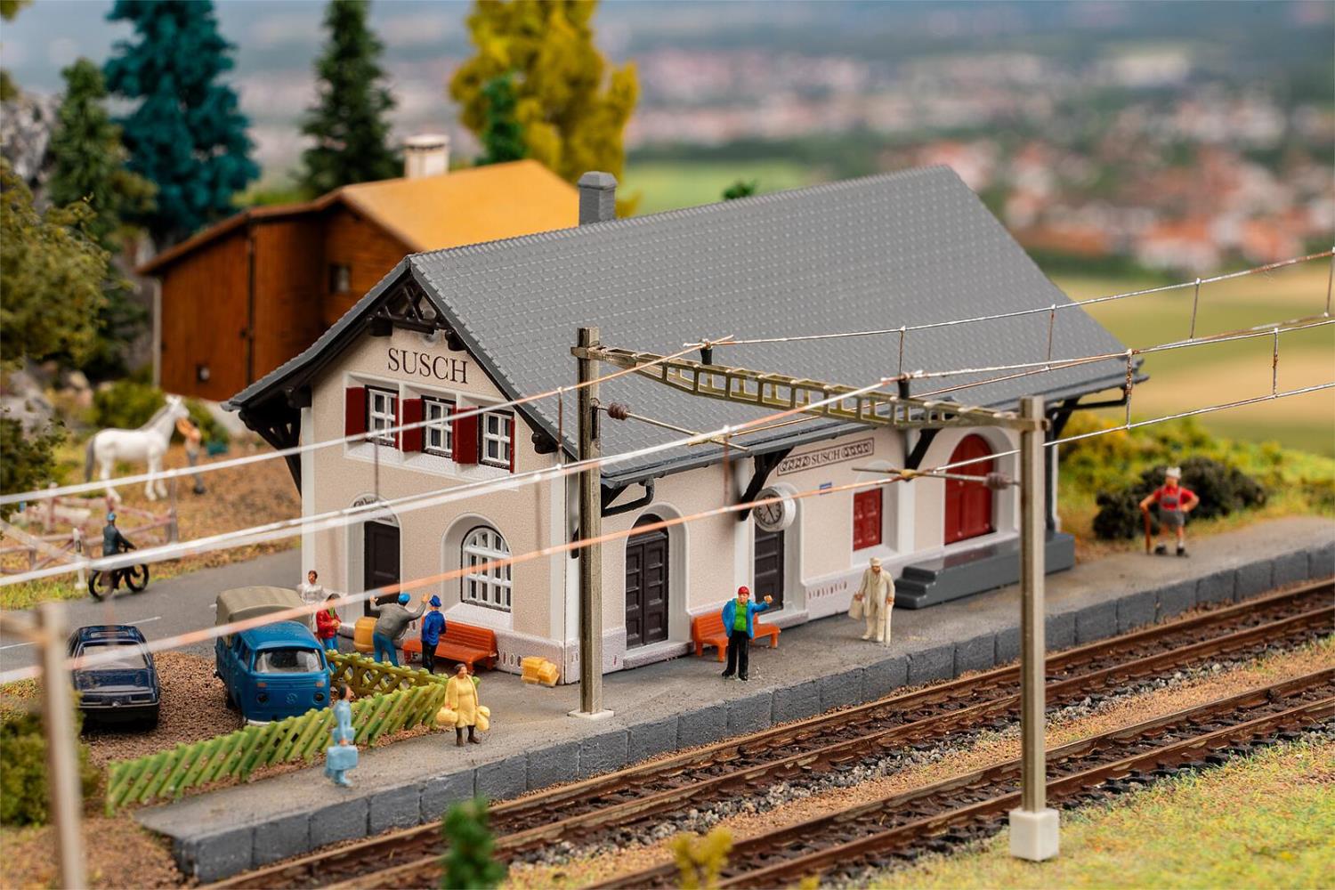 Faller 212125 Bahnhof Susch 1:160 Spur N Bausatz Neu OVP