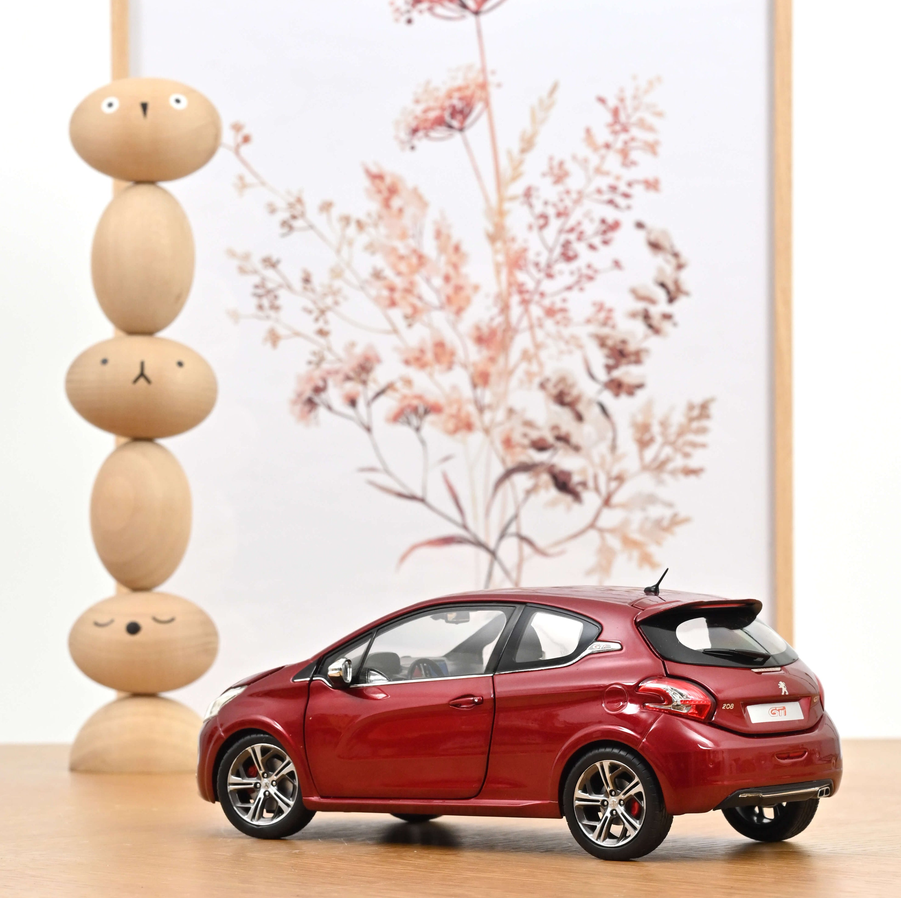 Norev 184700 Peugeot 208 GTi 2013 Rubis Rot 1:18 Standmodell NEU