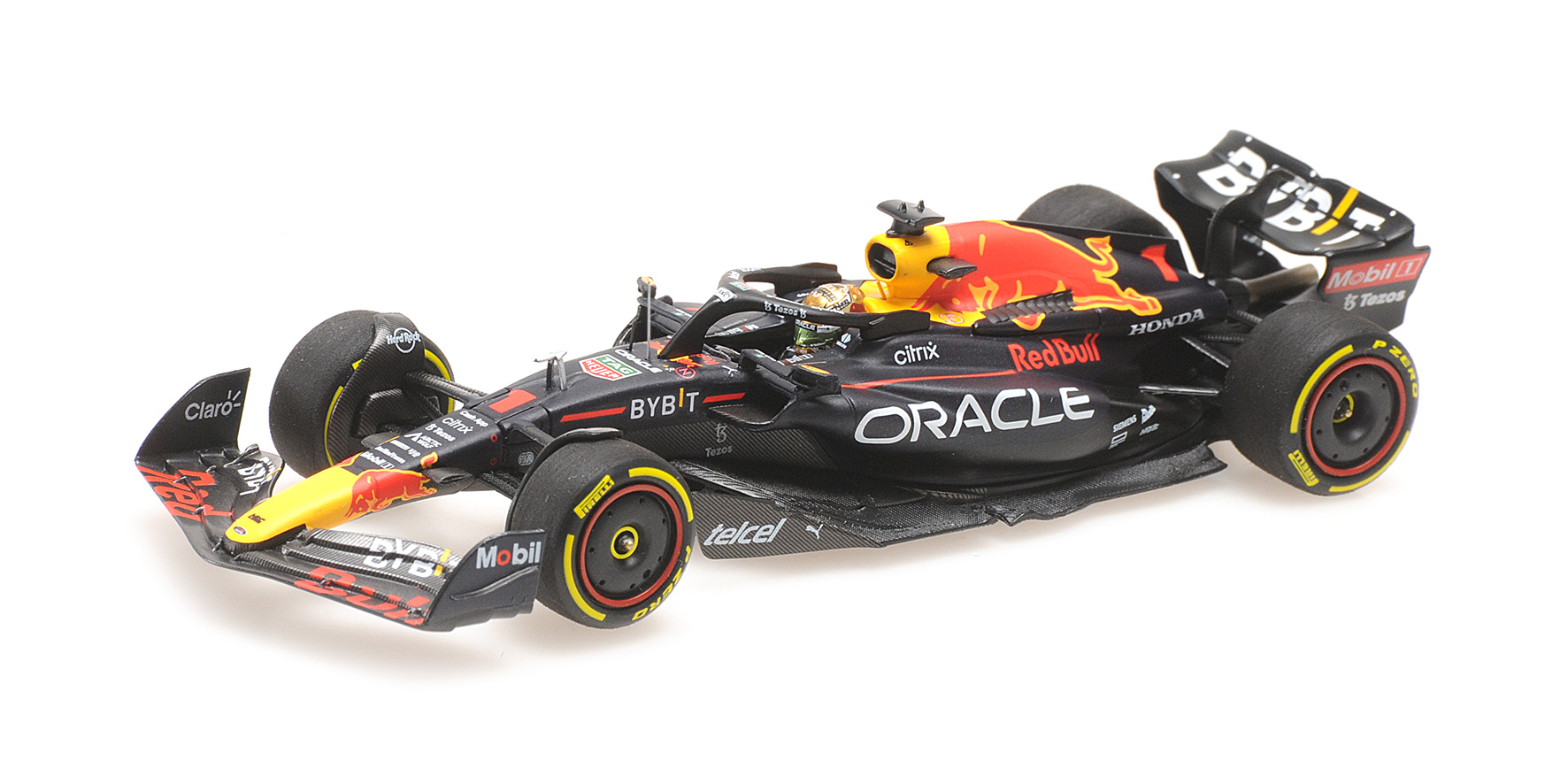 Minichamps 417222001 MAX VERSTAPPEN WINNER MEXICAN GP 2022 1:43
