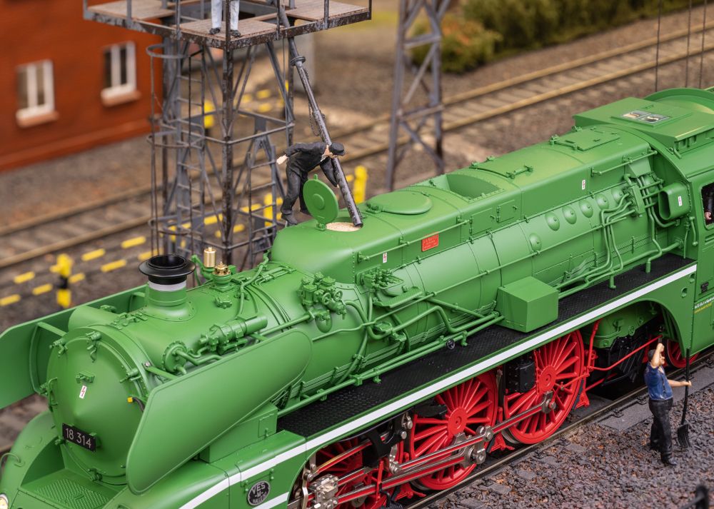 Märklin 55128 Schnellzug-Dampflokomotive 18 314 DR/DDR Spur 1