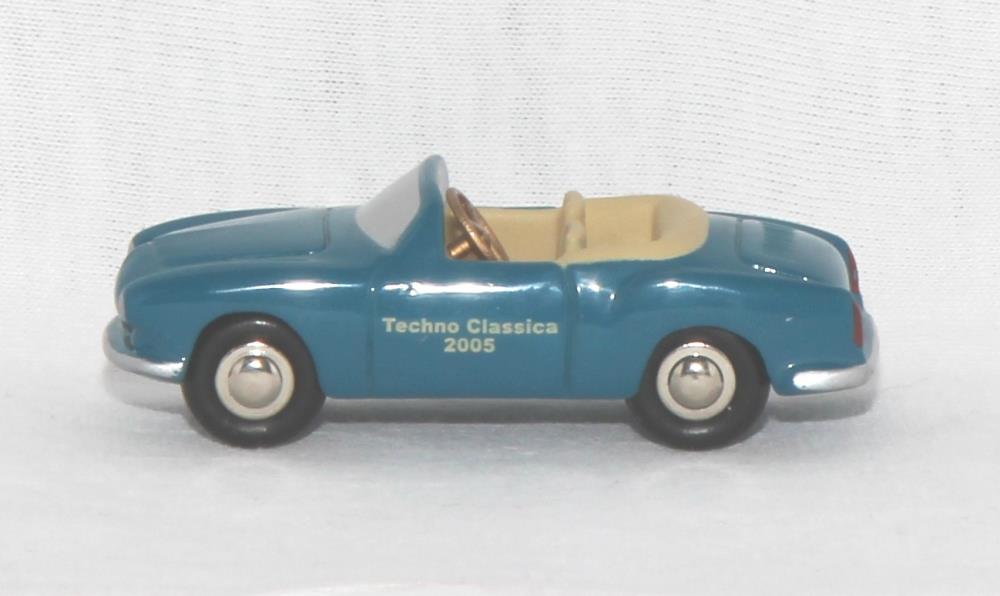 Schuco Piccolo PKW VW Karman Ghia 1:90- Techno Classica 2005