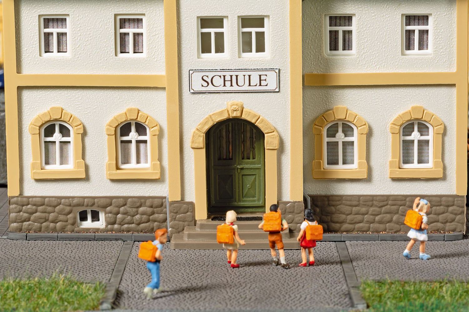 Auhagen 12353 Dorfschule 1:87/1:120 Spur H0/TT Bausatz Neu OVP