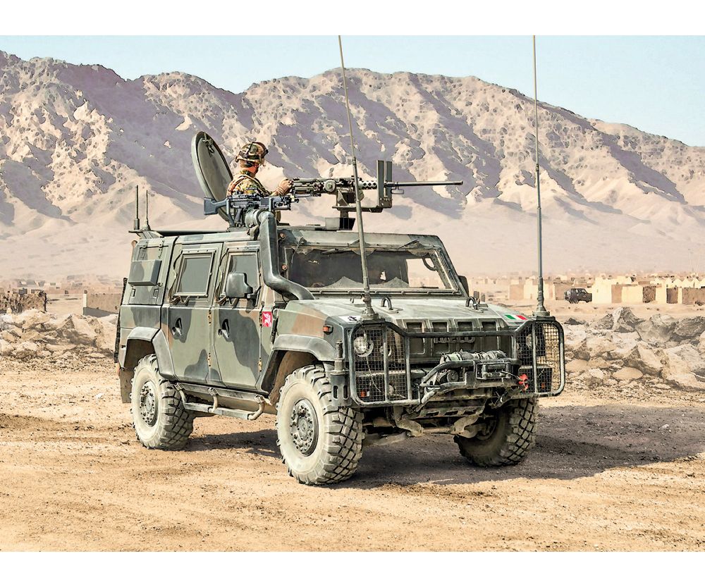 Italeri 6766 1:35 VTLM Lince