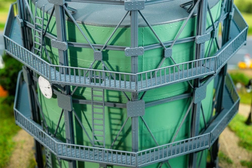 Faller 130157 Gasometer mit Rohrleitungen 1:87 Spur H0 Bausatz