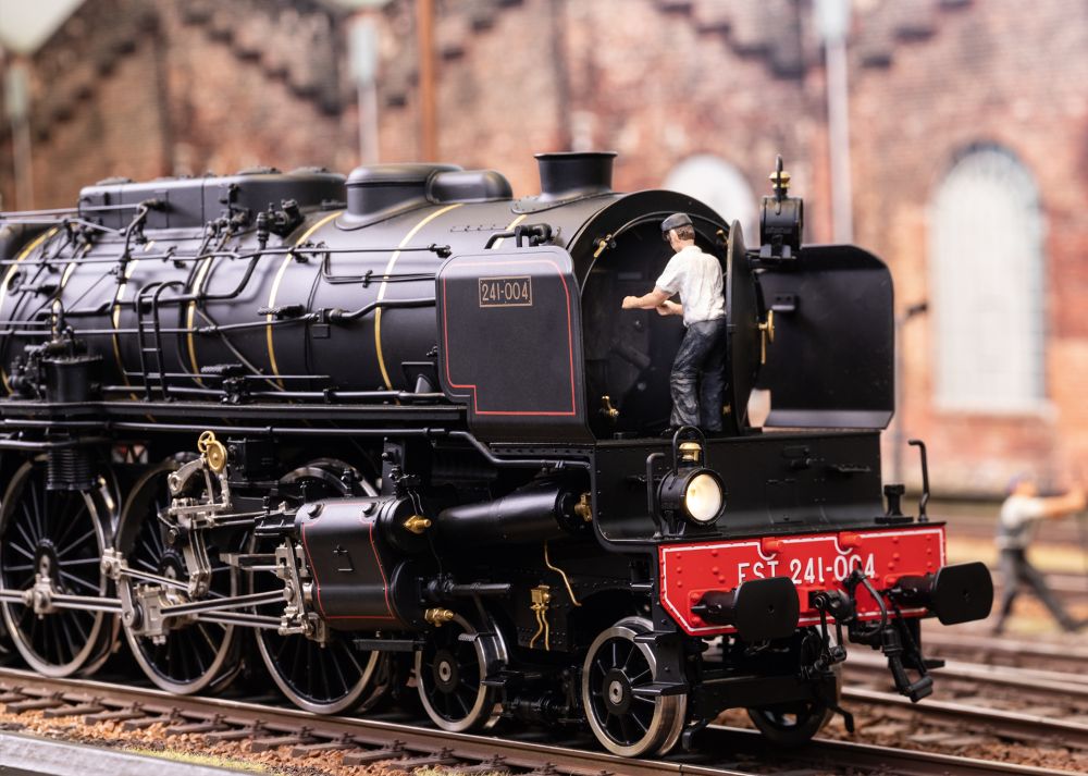 Märklin 55086 Schnellzug-Dampflok Serie 13 (241-A) EST 1:32 Spur 1