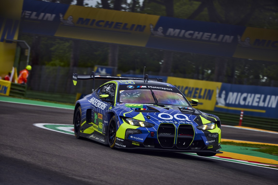 Minichamps 410252246 BMW M4 GT3 EVO 6H IMOLA 2025 POLE POSITION 1:43