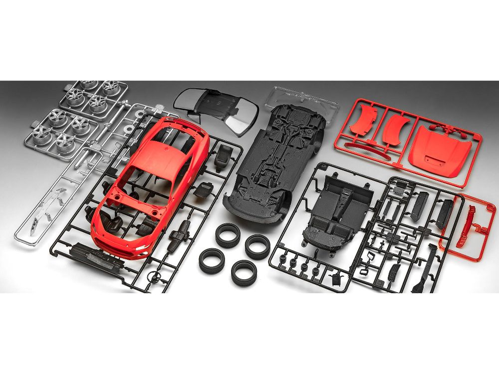Revell 07743 2024 Ford Mustang GT (2 in 1) (Click System) 1:25 NEU