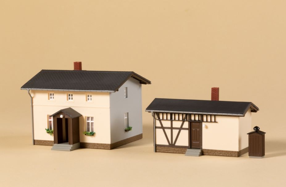 Auhagen 13347 Bahnwärterwohnhaus mit Nebengebäude