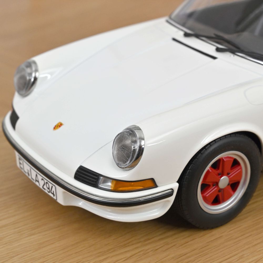 Norev 127514 Porsche 911 Carrera RS 2.7 1973 1:12 Standmodell NEU