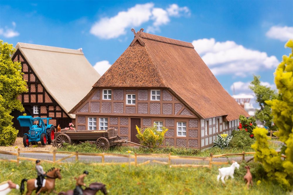 Faller 130674 Norddeutsches Reetdachhaus 1:87 Spur H0 Bausatz