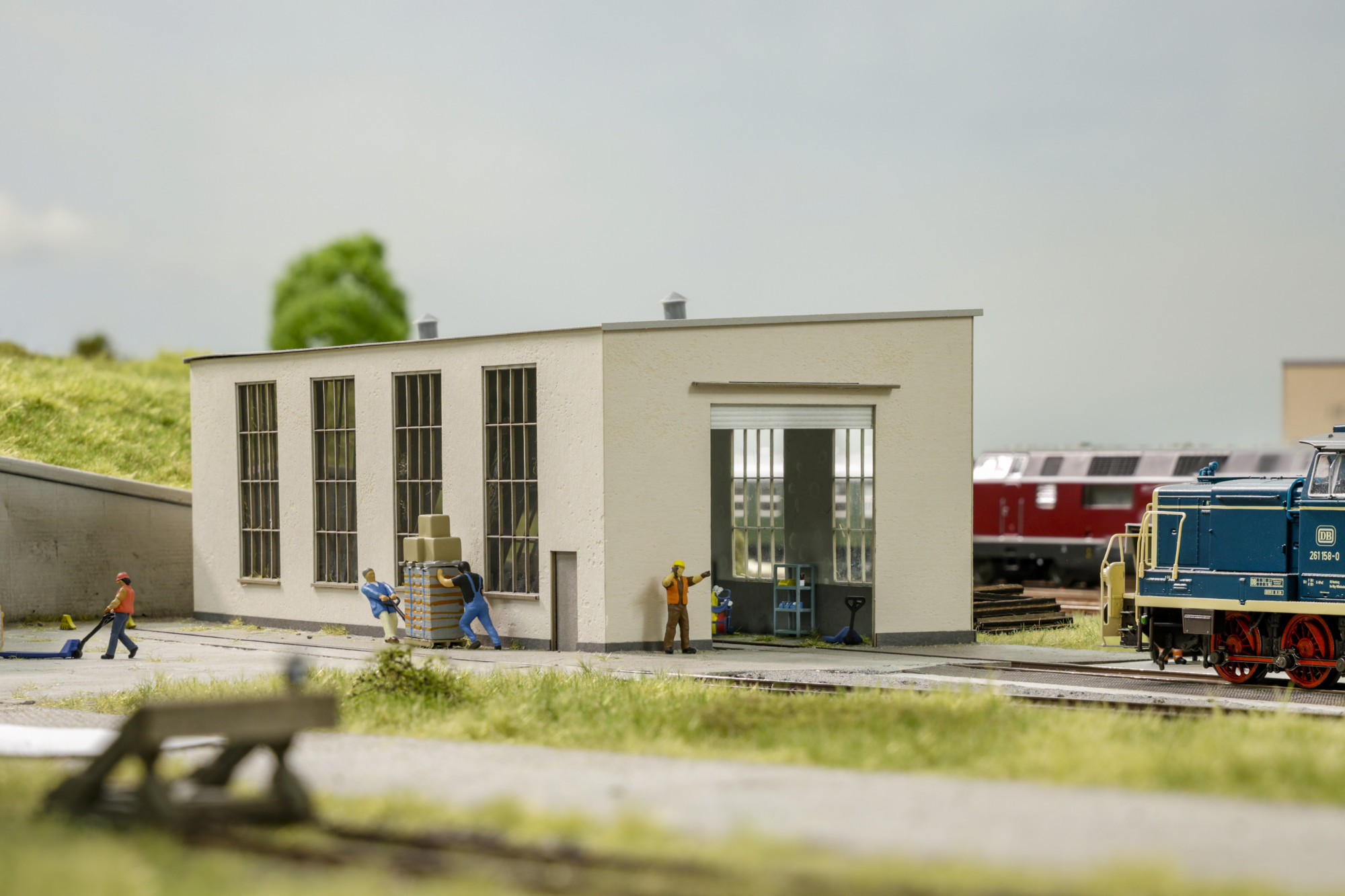 Noch 66203 Lokschuppen "Herdorf"