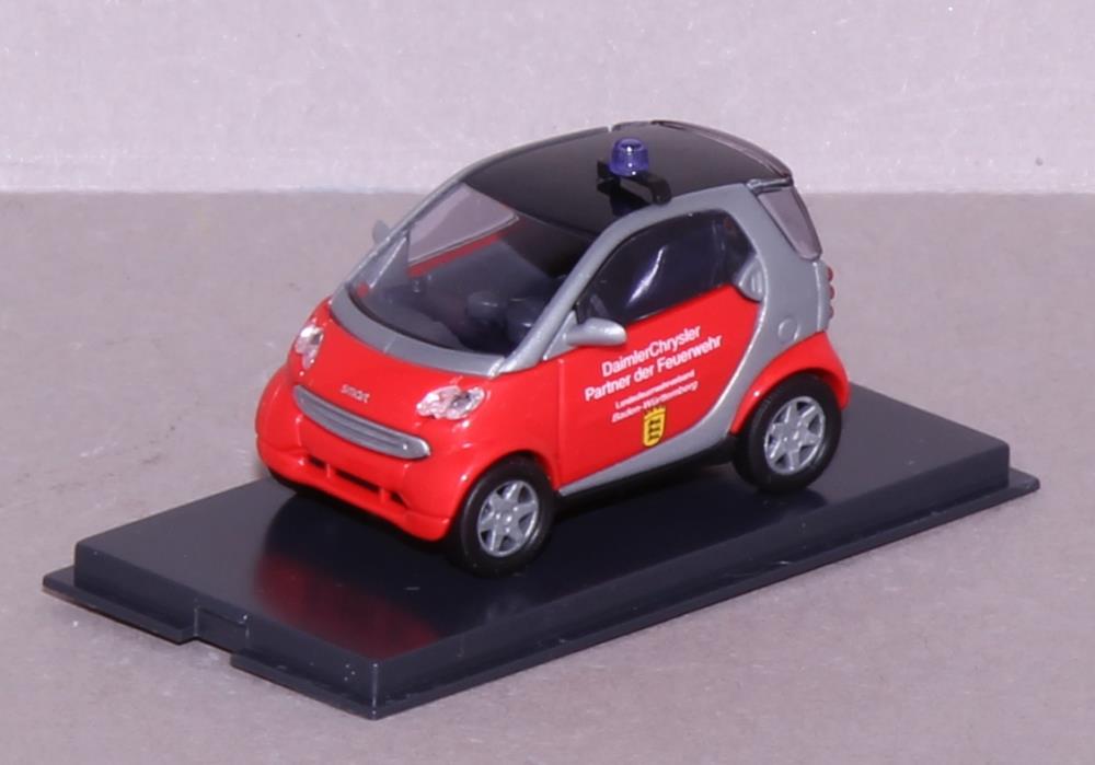 Busch 489301 Smart City Coupe Feuerwehr Baden-Württemberg
