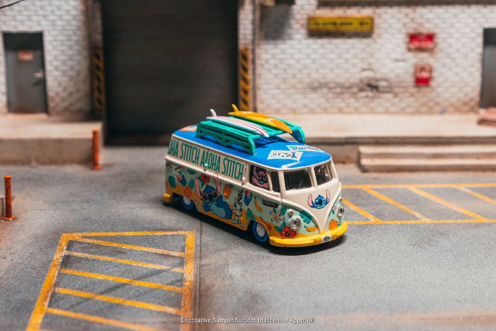 Tarmac Works T64S-005-LS 1:64 VW TRANSPORTER T1 PANEL VAN LILO & STITCH 2025