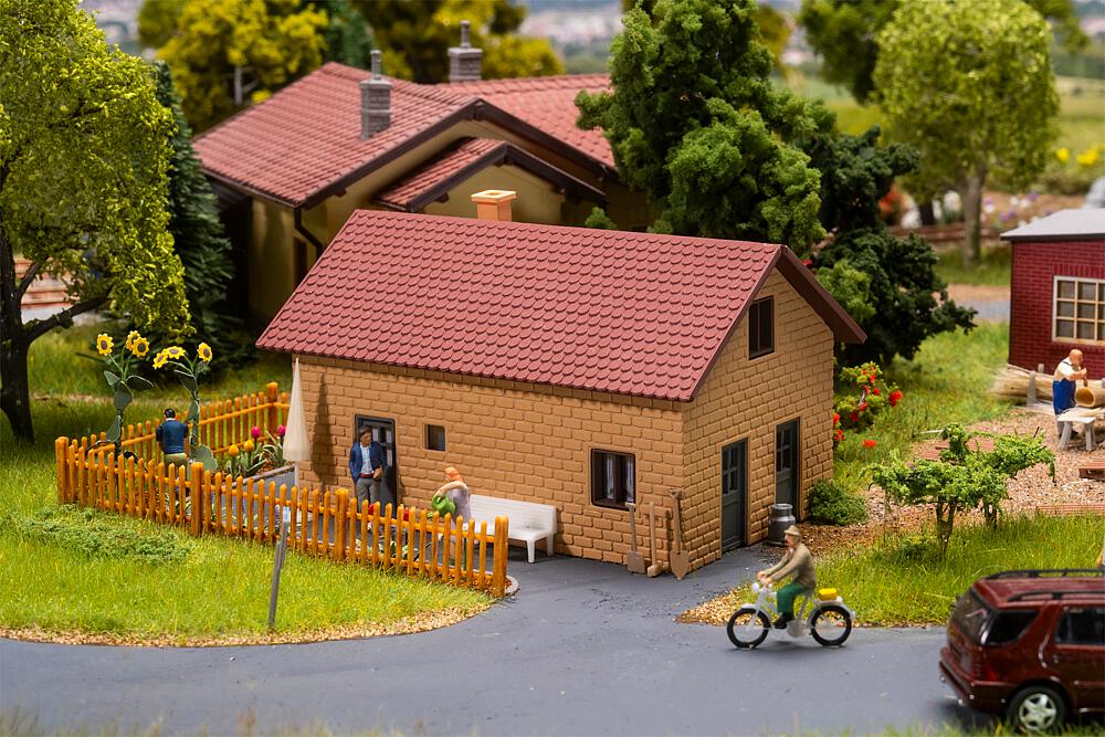 Faller 131325 Kleines Haus Spur H0