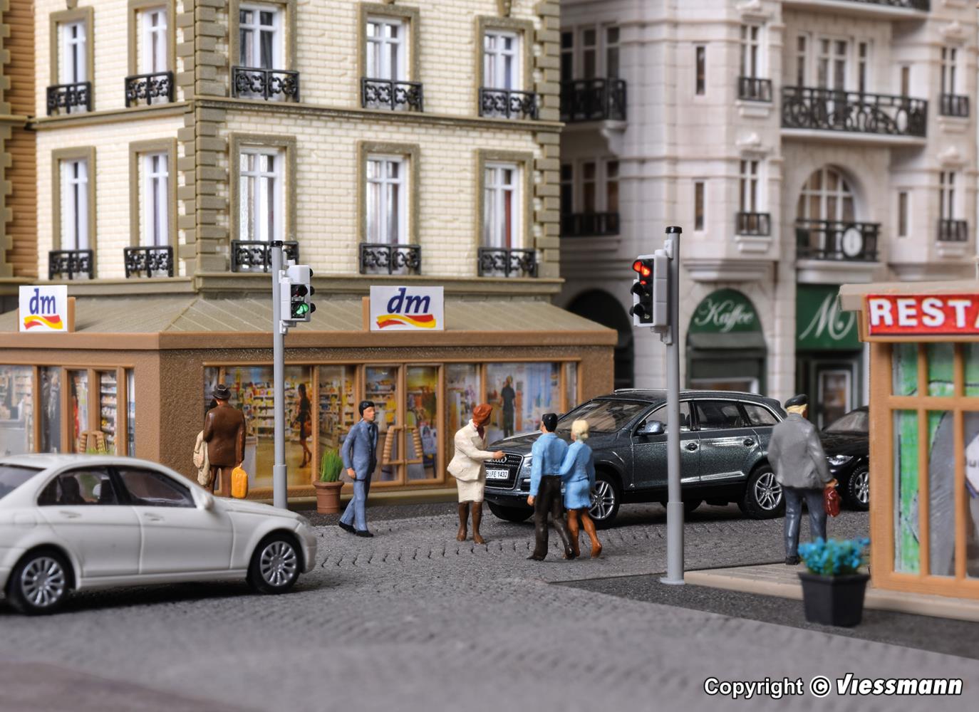 Viessmann 5095 Verkehrsampel mit Fußgängerampel und LEDs Spur H0